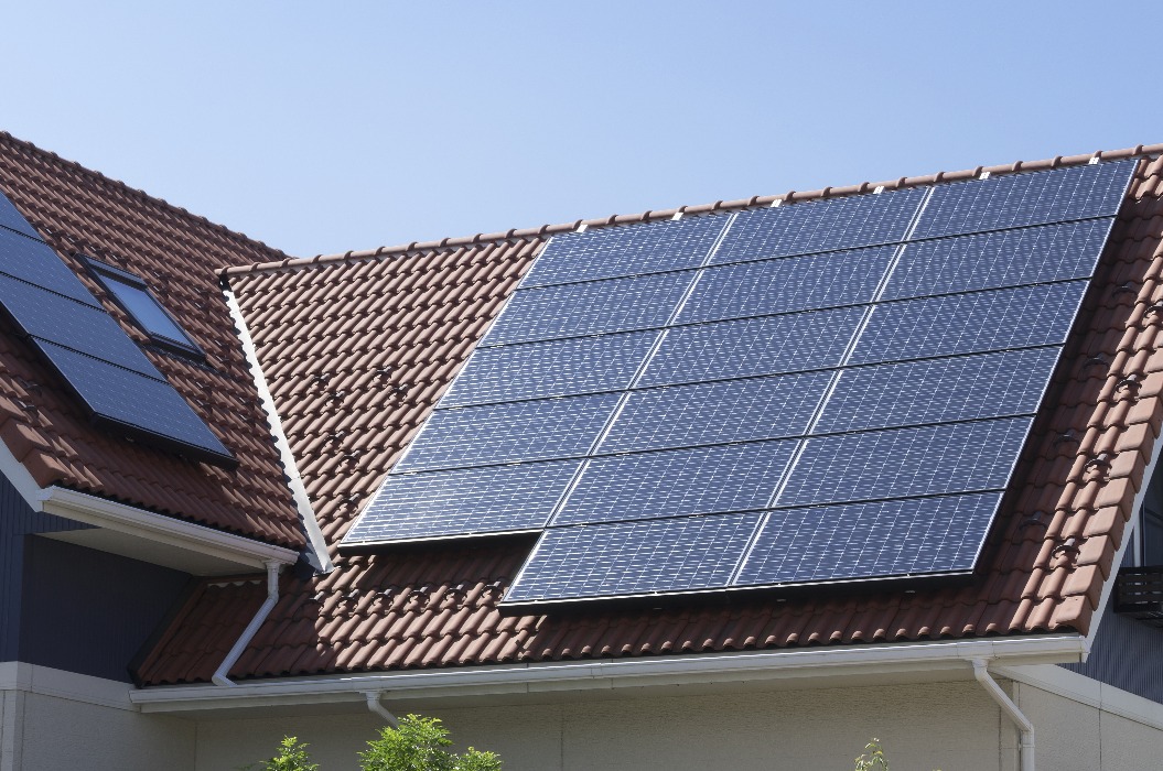 Wohnhaus – Solaranlage – Installationsbeispiel – Ziegeldach